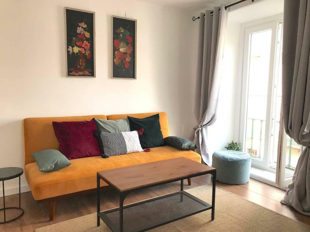 Gorgeous Bairro Alto Apartment Lisboa Ngoại thất bức ảnh
