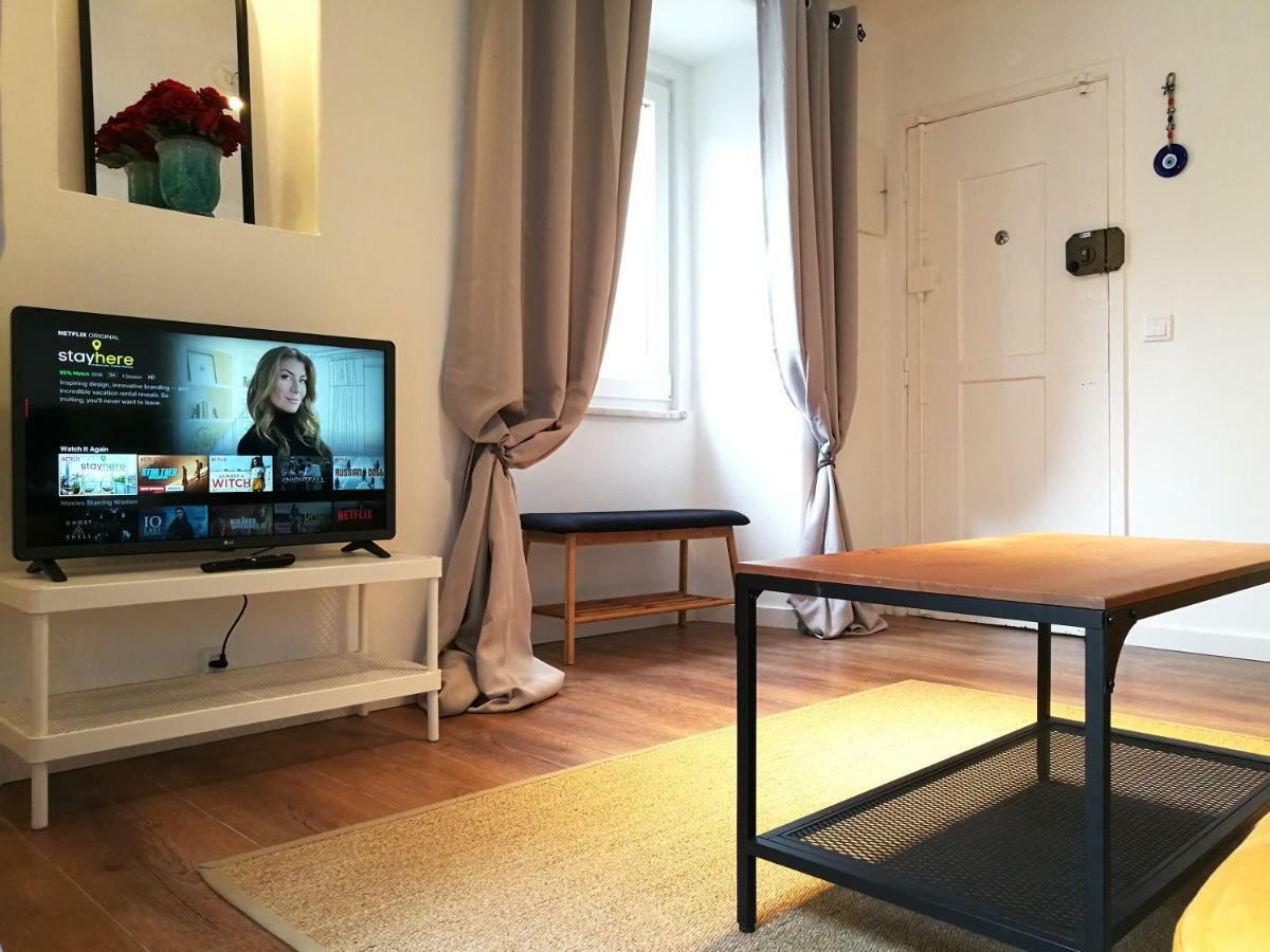 Gorgeous Bairro Alto Apartment Lisboa Ngoại thất bức ảnh