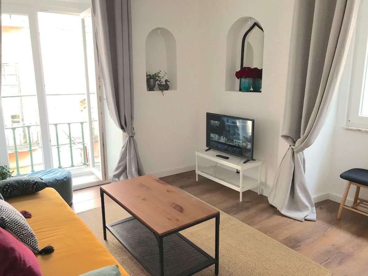 Gorgeous Bairro Alto Apartment Lisboa Ngoại thất bức ảnh